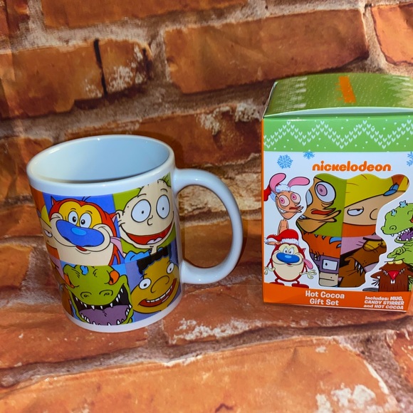 Hold for (p) - Picture 4 of 9